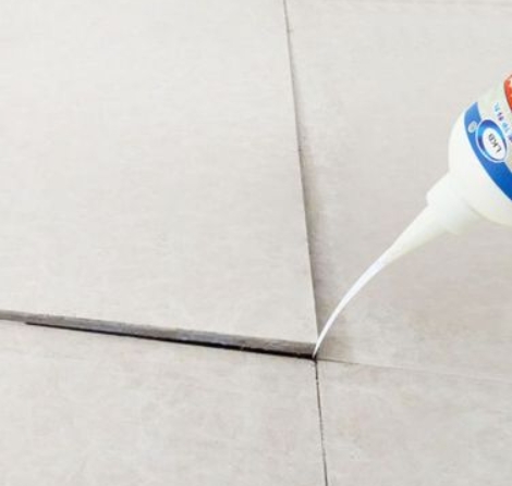 五莲瓷砖空鼓维修公司分享卫生间瓷砖脱落的原因可能有以下几点